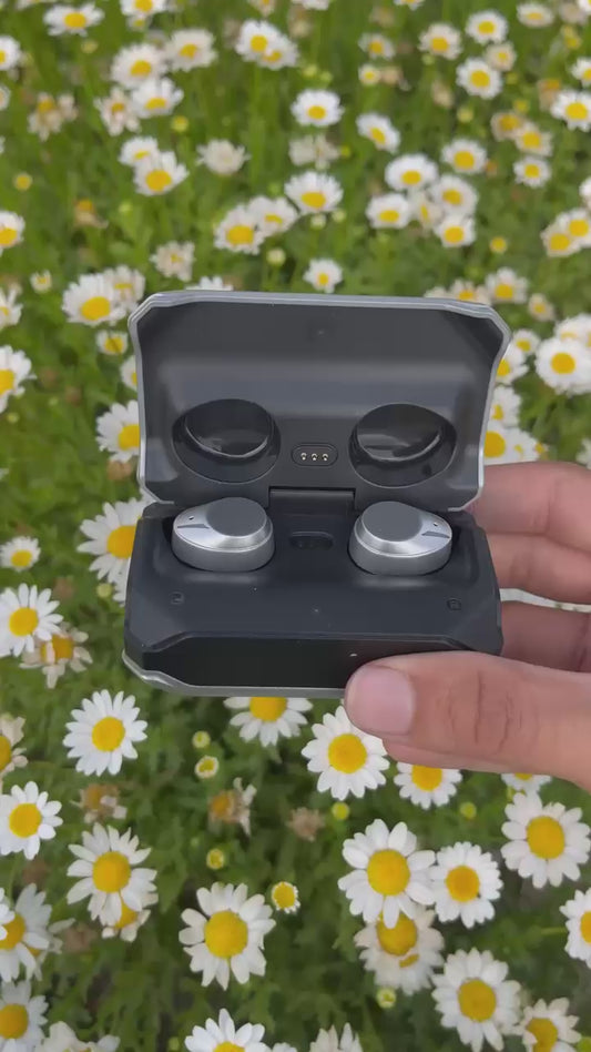 M41 Earbuds